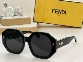 Picture of Fendi Sunglasses _SKUfw56599444fw